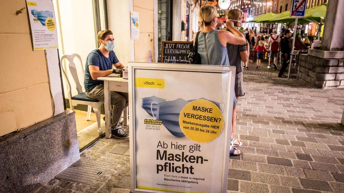 Noch bis zum 16. August gilt in der Villacher Innenstadt ab 21 Uhr vorläufig Maskenpflicht