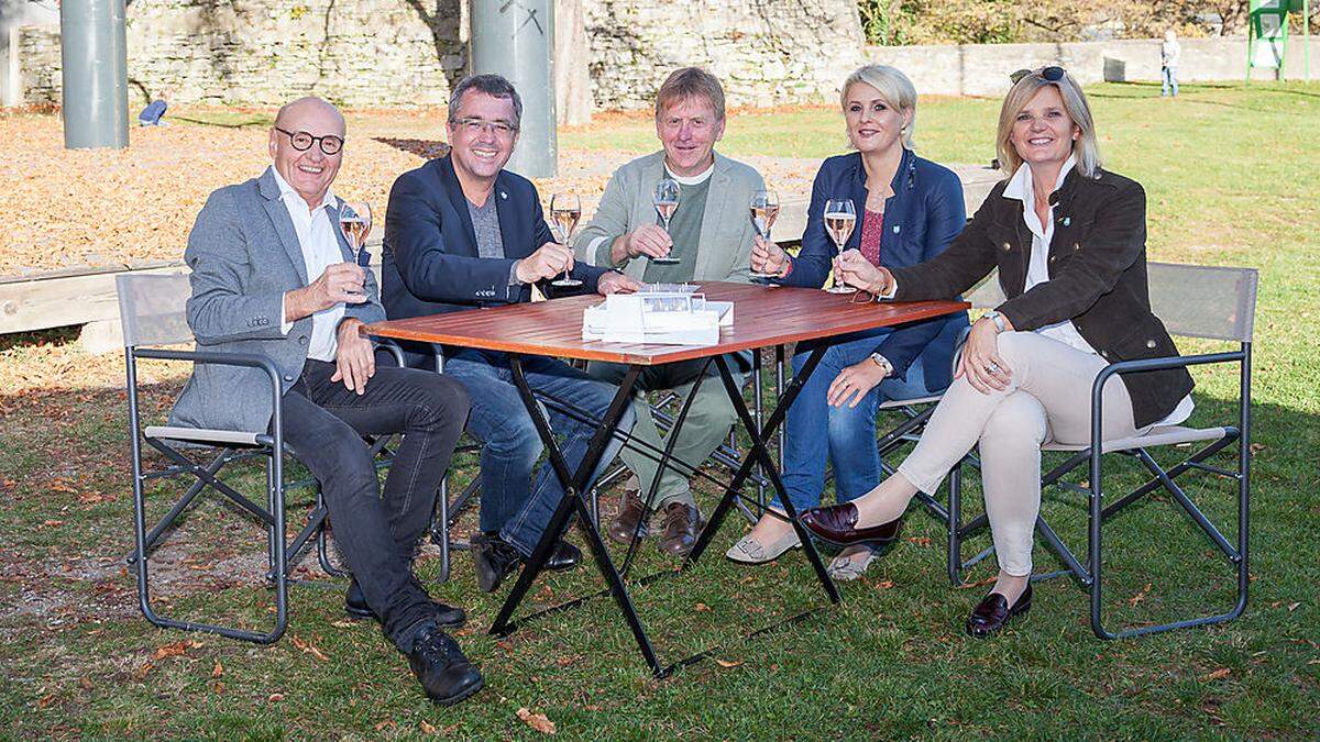 Weber, Koch, Hofer, Stocker und Kaltenegger bieten schon einen Vorgeschmack auf die Gastronomie