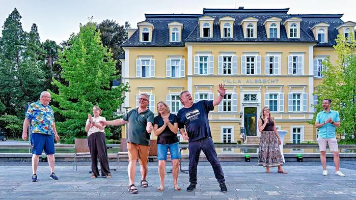 Zum 11. Mal verwandelte das Sommerkabarett des Narrenkartells den Hauptplatz von Bad Gleichenberg in eine Freiluftbühne