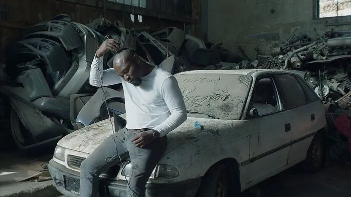 Clifford Agu spielt sich selbst und die Hauptrolle im Film