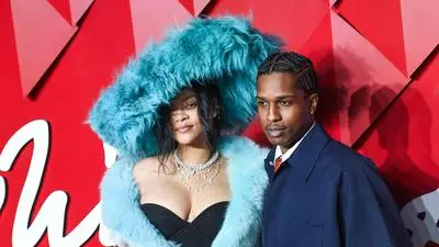 Entertainment Bilder des Tages The Fashion Awards 2024 Rihanna and ASAP Rocky attending The Fashion Awards 2024 Presented by Pandora at the Royal Albert Hall in London, England on December 02, 2024. Photo by Aurore Marechal/ABACAPRESS.COM London England PUBLICATIONxNOTxINxFRAxUK Copyright: xMarechalxAurore/ABACAx
