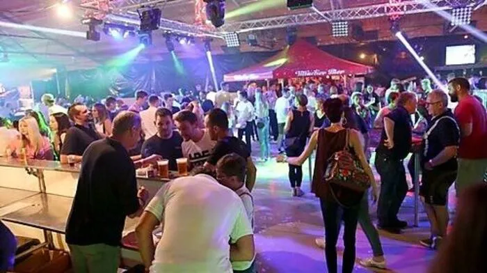 Archivfoto: Schon in den vergangenen Jahren zog es viele zur "Super Power Night" in Thalsdorf