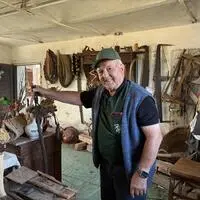 Adolf (Adi) Strohmeier in seinem Bauernmuseum in Gundersdorf, St. Stefan ob Stainz