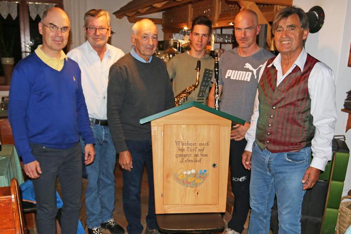 Martin Fritz (Obmann ÖAV Stainach), Heribert Binderberger (Wirt Spechtenseehütte), Sepp Strimitzer, Jakob und Reinhard Schreyer sowie Lois Strimitzer