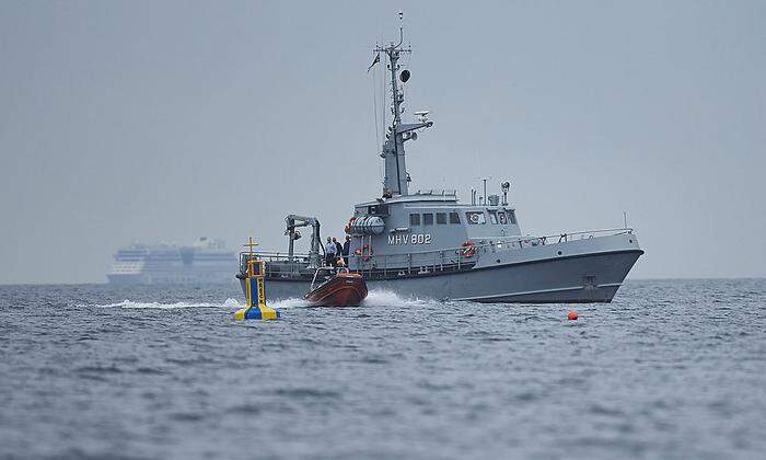 Die dänische Marine auf der Suche nach der "Nautilus"
