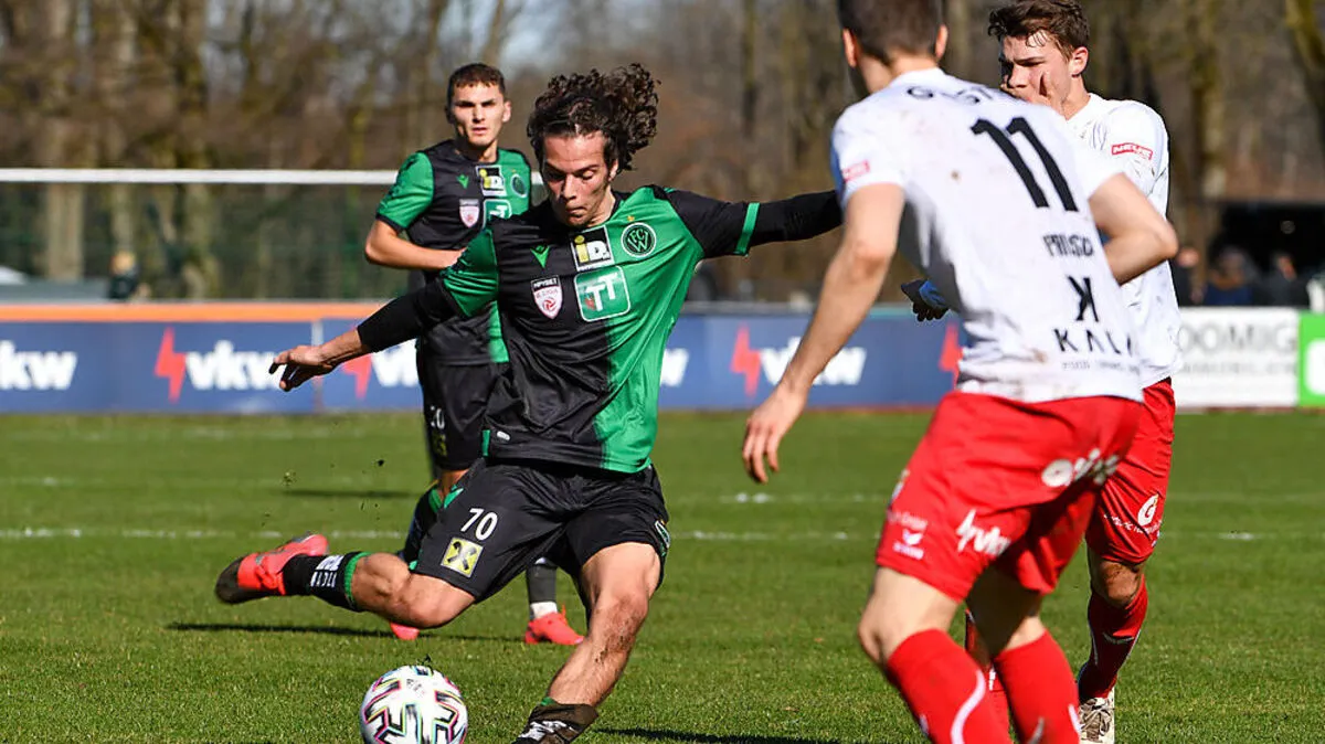 Matthäus Taferner (links) geht künftig für den WAC auf Torjagd