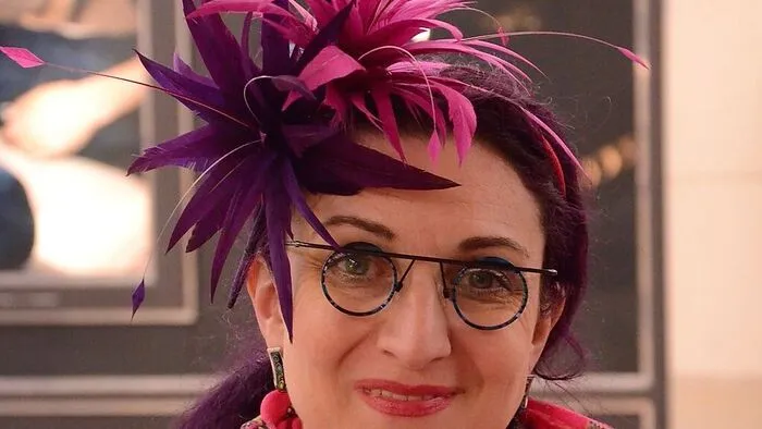 Christine Rohr macht Hutmode.