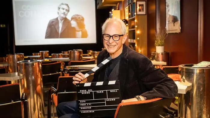 Filmtherapie ist die Leidenschaft von Otto Teischel, der zuvor in Klagenfurt die Filmreihe „Kino des Lebens“ im Wulfenia betrieb, seit 2024 ist er damit in Villach