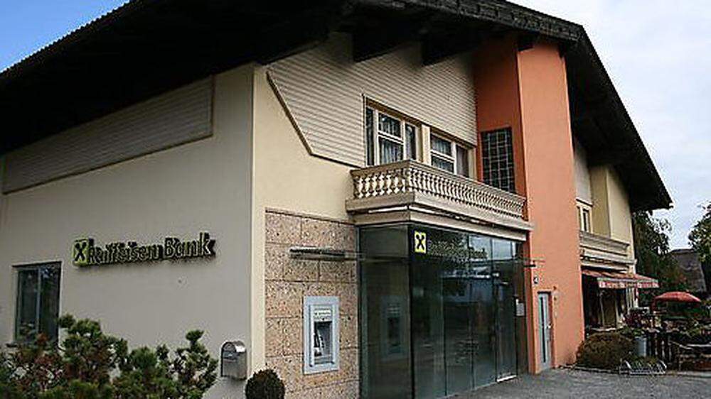 Die Raiffeisenbank verkauft das Gebäude, in der früher die Filiale in Drobollach untergebracht war