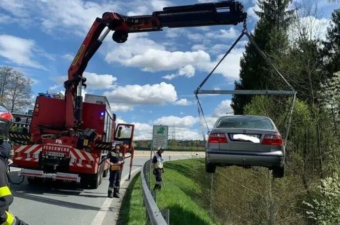 Neben der FF Gleisdorf war auch die FF Hofstätten/Raab alarmiert worden, sowie die Polizei und der ÖAMTC.