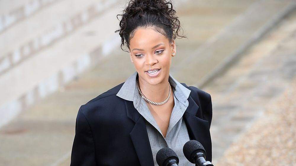 Rihanna kündigt eine neue Luxus-Modemarke an