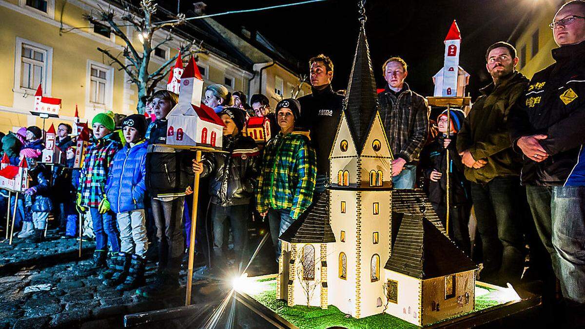 Am Mittwochabend wird in Bad Eisenkappel wieder dem uralten Volksbrauch gehuldigt