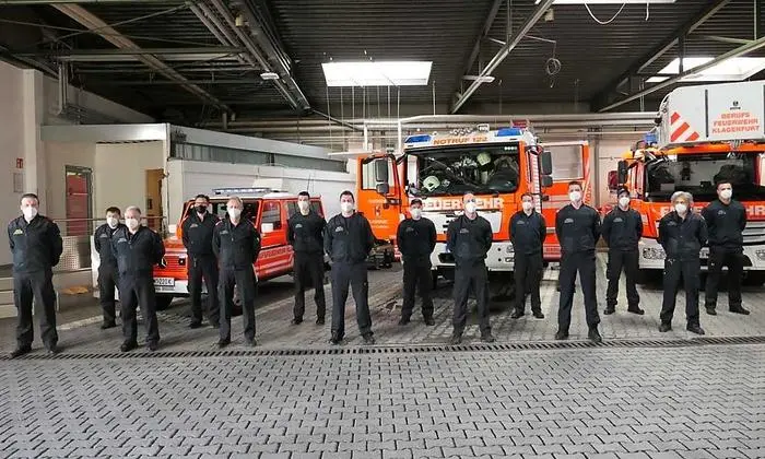 Seit zwei Jahren ein fixes Team: Die Einsatzgruppe C der Berufsfeuerwehr Klagenfurt mit ihrem Offizier Wolfgang Germ (links)