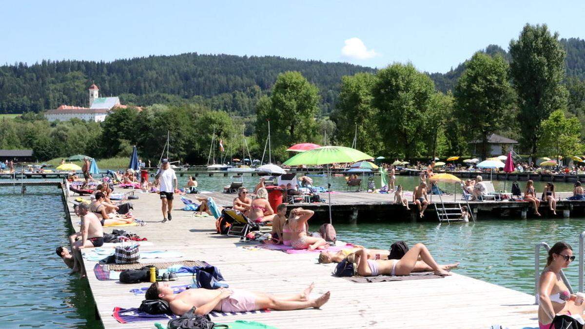 Die Badegäste am Längsee können wieder zwischen den beiden Bädern hin- und herwechseln