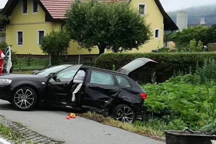 Der Traktorlenker (16) blieb unverletzt.
