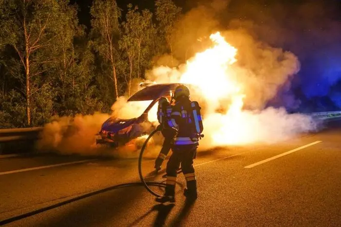 Es war ein wahrer Flammenball, der sich der Feuerwehr bei diesem Einsatz zeigte.