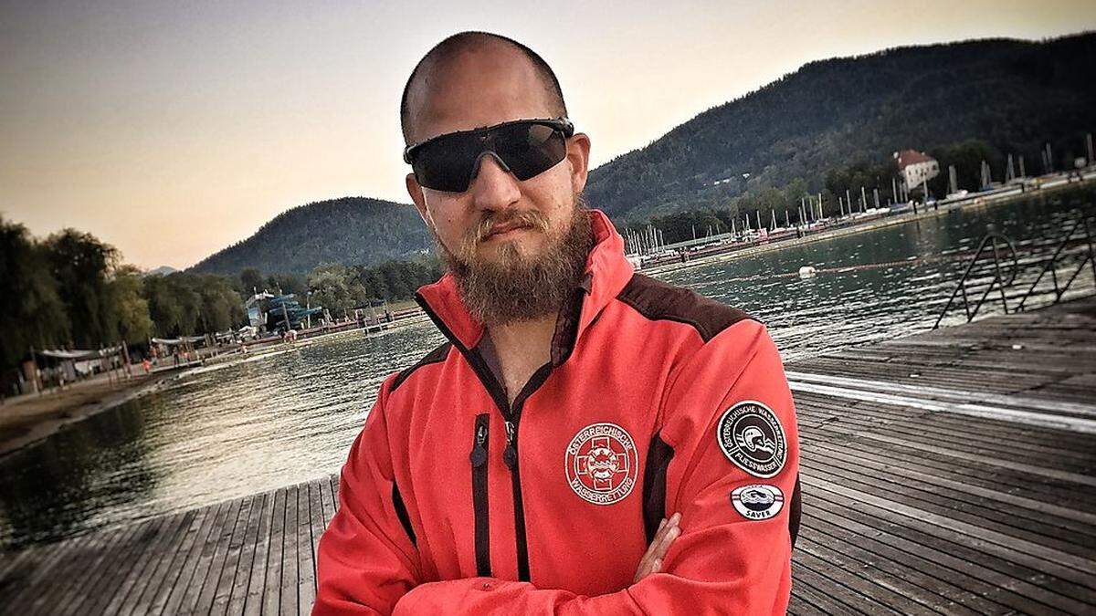 Bademeister Felix Schlangen wurde zum Lebensretter (Foto aufgenommen im Strandbad Klagenfurt)