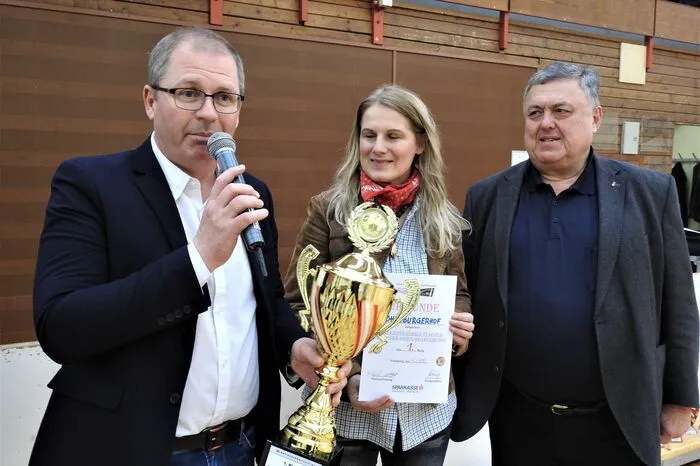 Für Organisator Franz Sachernegg (rechts am Foto) und sein war es bereits das 35. Turnier.