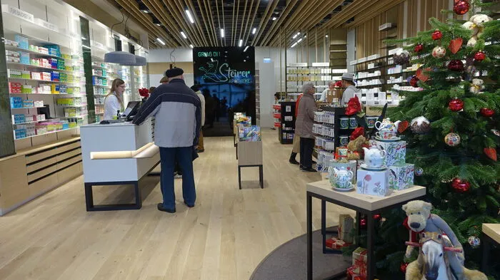 Der Blick in die neue Apotheke.