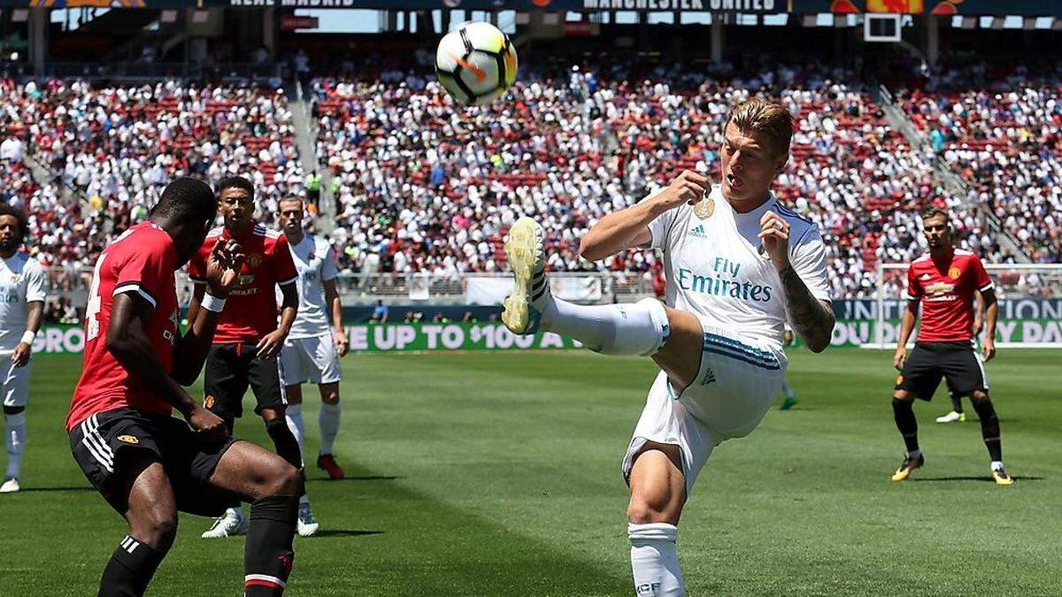 Real (Toni Kroos, r.) verlor gegen Manchester United