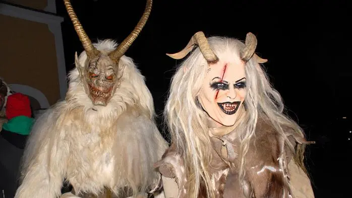 So schön ist fürchten, wenn man keine Angst haben muss. So könnte man das heurige Krampus- und Nikolaustreiben in Pöllau bei Gleisdorf bezeichnen