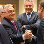 Man grüßte einander freundlich, später gab es die Einigung: Orbán, Nehammer, Macron und andere