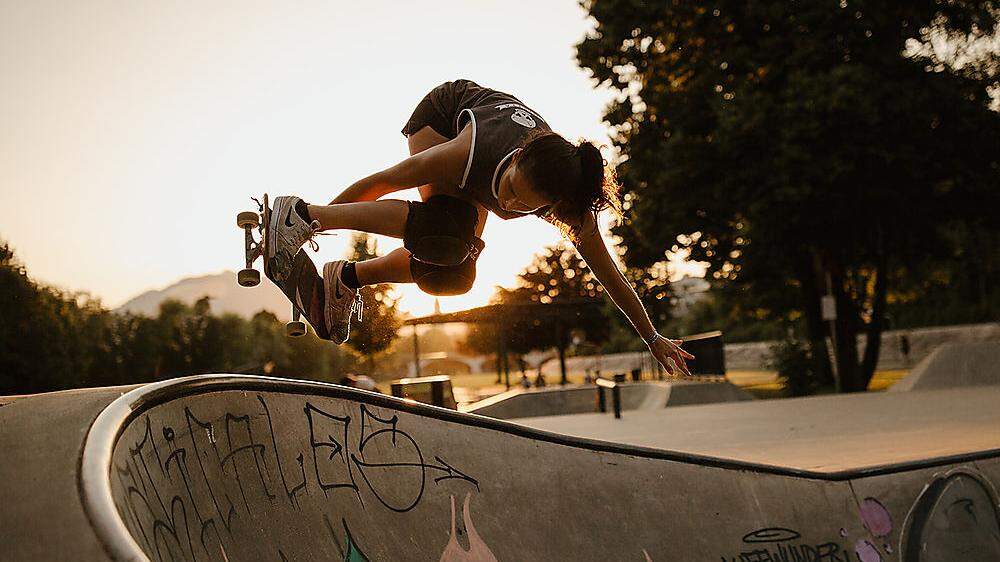 Alisa Fessl ist Österreichs Aushängeschild in der Skateboard-Disziplin &quot;Park&quot;