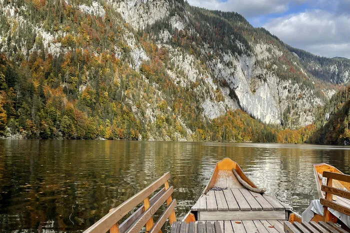 Fahrt mit der Plätte am Toplitzsee zum Kammersee