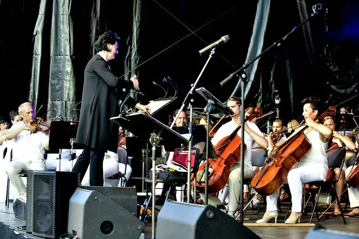 Mit ihren Songs durch die Jazzliteratur begeisterten die beiden Vollblutmusiker, die Besucher dankten es ihnen mit ihrem lang anhaltenden Applaus