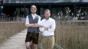 Beachclub statt Hüttengaudi: David und Martin Unterkofler eröffnen das „mint“, eine Kombination aus Beachclub und Restaurant