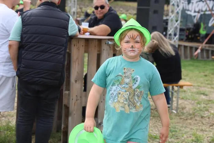 Mit Spiel und Spaß für die Kids, regionaler Kulinarik, Kinderschminken, Popcorn und Slushy, Fotowand sowie Fanshop war beim Familienfest für alle Altersgruppen etwas dabei