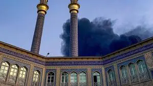 Rauch nach einem Angriff von Israel in Teheran, Irans Hauptstadt