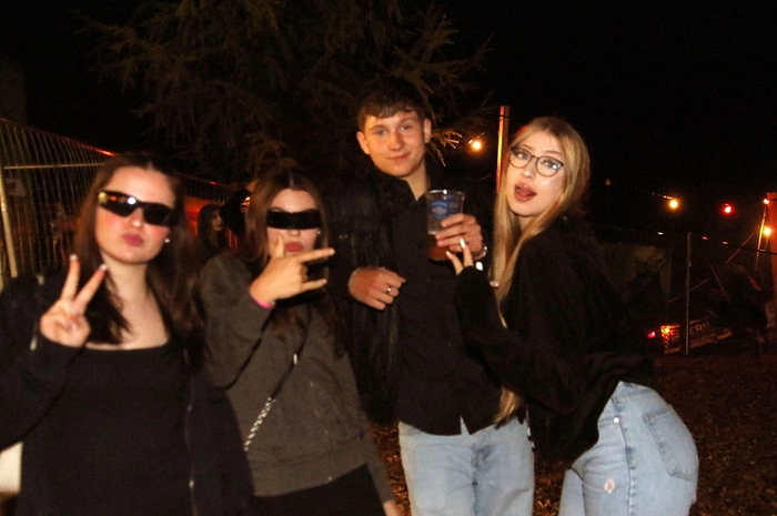 Klicken Sie sich durch die Bilder.