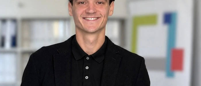 Das Bild zeigt Florian Gruber