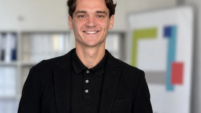 Das Bild zeigt Florian Gruber