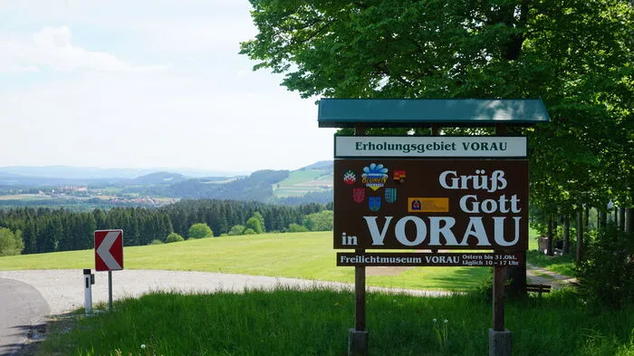 Sarah Posch stammt aus dem oststeirschen Ort Vorau. Der ganze Ort freut sich mit dem Vize-Topmodel.