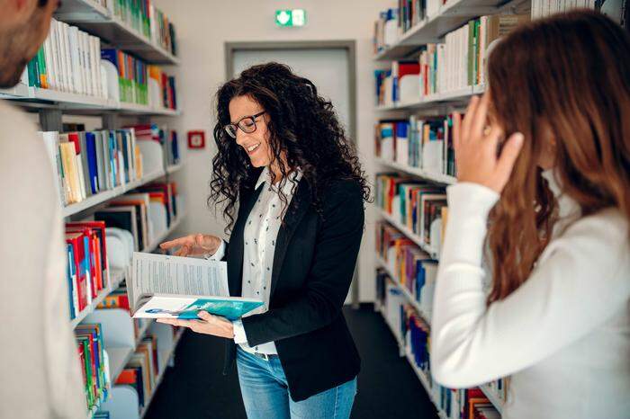 An den österreichischen Fachhochschulen werden zahlreiche Studiengänge angeboten, die mit Berufstätigkeit kombinierbar sind
