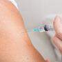 Experten empfehlen: Grundsätzlich sollten alle Impfungen vor einer Schwangerschaft abgeschlossen sein