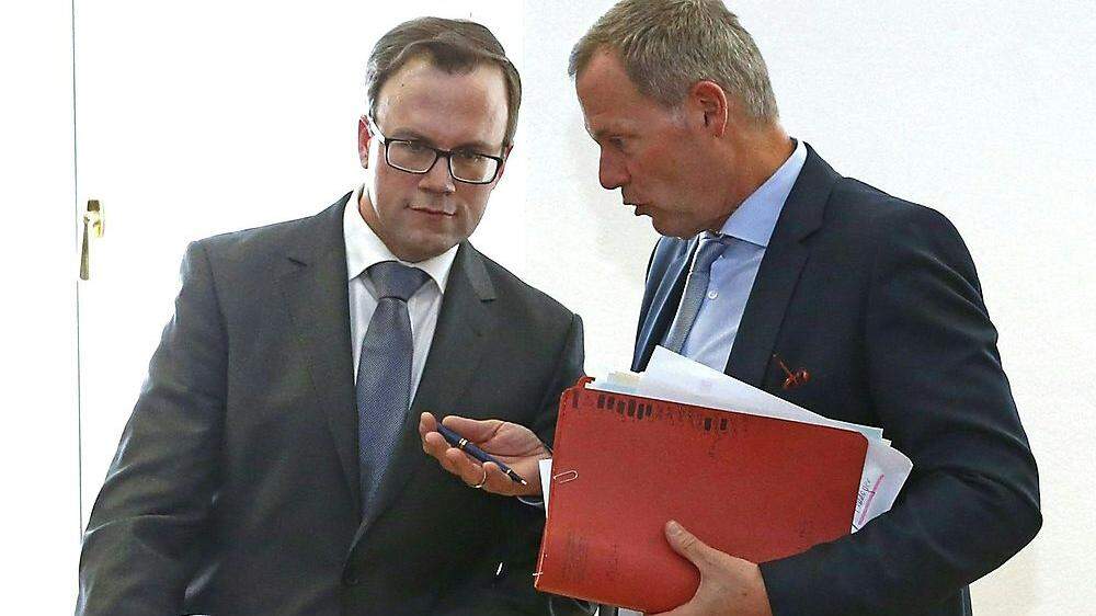 Harald Dobernig (links) mit seinem Anwalt Leopold Wagner