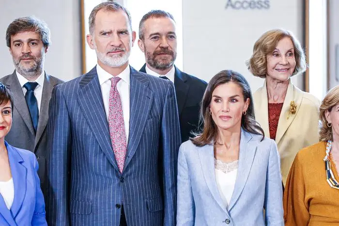 Royals At Meeting With Royal Board Of Royal Collections - Madrid Queen Letizia of Spain, King Felipe of Spain attend work meeting with the Royal Collections board on the 30th of May of 2024 in Madrid, Spain by Archie Andrews/ABACAPRESS.COM Madrid Spain PUBLICATIONxNOTxINxFRAxESPxUKxUSAxBELxPOL Copyright: xAndrewsxArchie/ABACAx