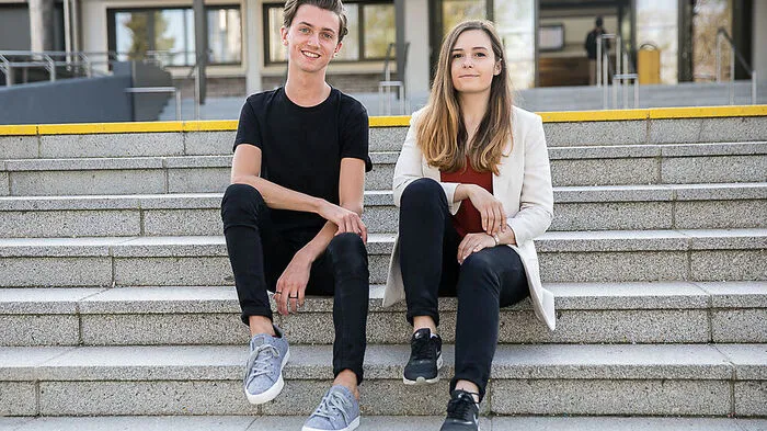 And der Universität begann das Projekt von Gerald Pernusch und Lisa Stöckl