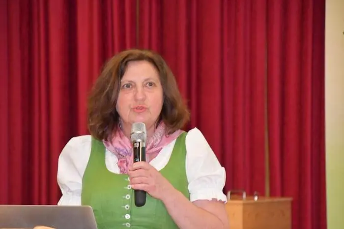  Sogenannte Steuerungsgruppen werden künftig Vorschläge zur Weiterentwicklung der Gemeinde erarbeiten - auch wenn sich aufgrund der Finanzlage nicht unbedingt alles umsetzen lassen würde, so Spreitzer. 