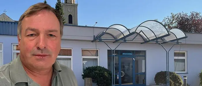 Georg Kollmann ist zusammen mit seiner Schwester Petra Kollmann seit 1993/94 Geschäftsführer der Druckerei
