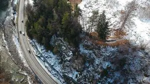 Eine Straße führt durch eine Schlucht | Die B99 Katschbergstraße führt über Trebesing nach Gmünd