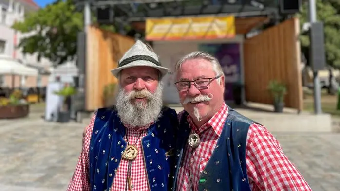 Auch bekannt für ihre Bärte: Franz „Howjouli“ Enzinger und Christian „Chris“ Forcher (rechts) 