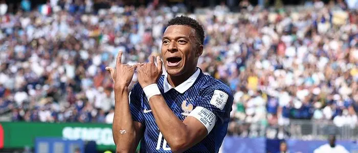 Kylian Mbappé und Frankreich liegen auf Kurs K.o.-Runde