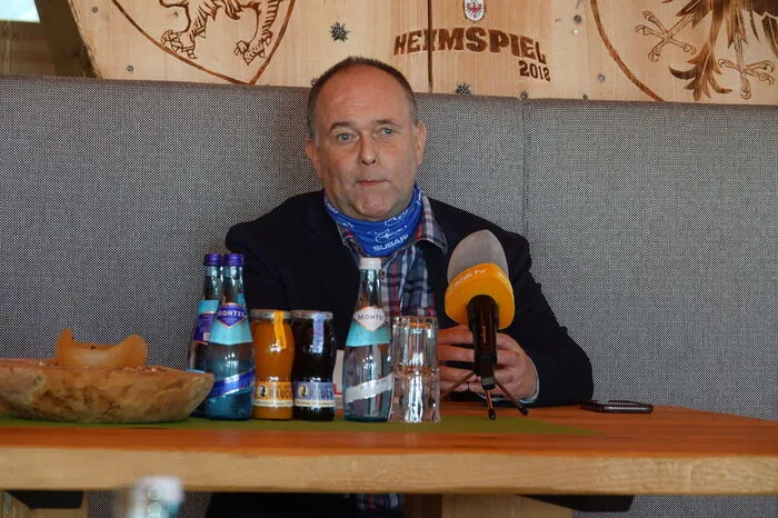 Veranstalter Otto Tschernitz