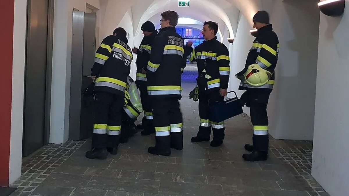Einsatz am Hauptplatz für die Feuerwehr