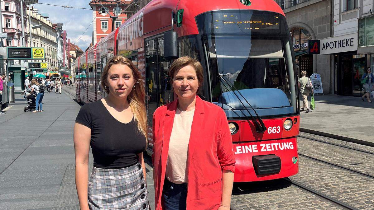 Auf Initiative von Gemeinderätin Anna Slama und Vizebürgermeisterin Judith Schwentner fahren die Grazer Öffis derzeit beflaggt