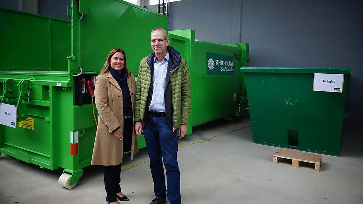 Die beiden Geschäftsführer der Entsorgungs GmbH: Martina Kornthaler und Johann Gressenberger